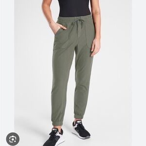 Athleta Farallon Jogger, size 0, Vintage Palm